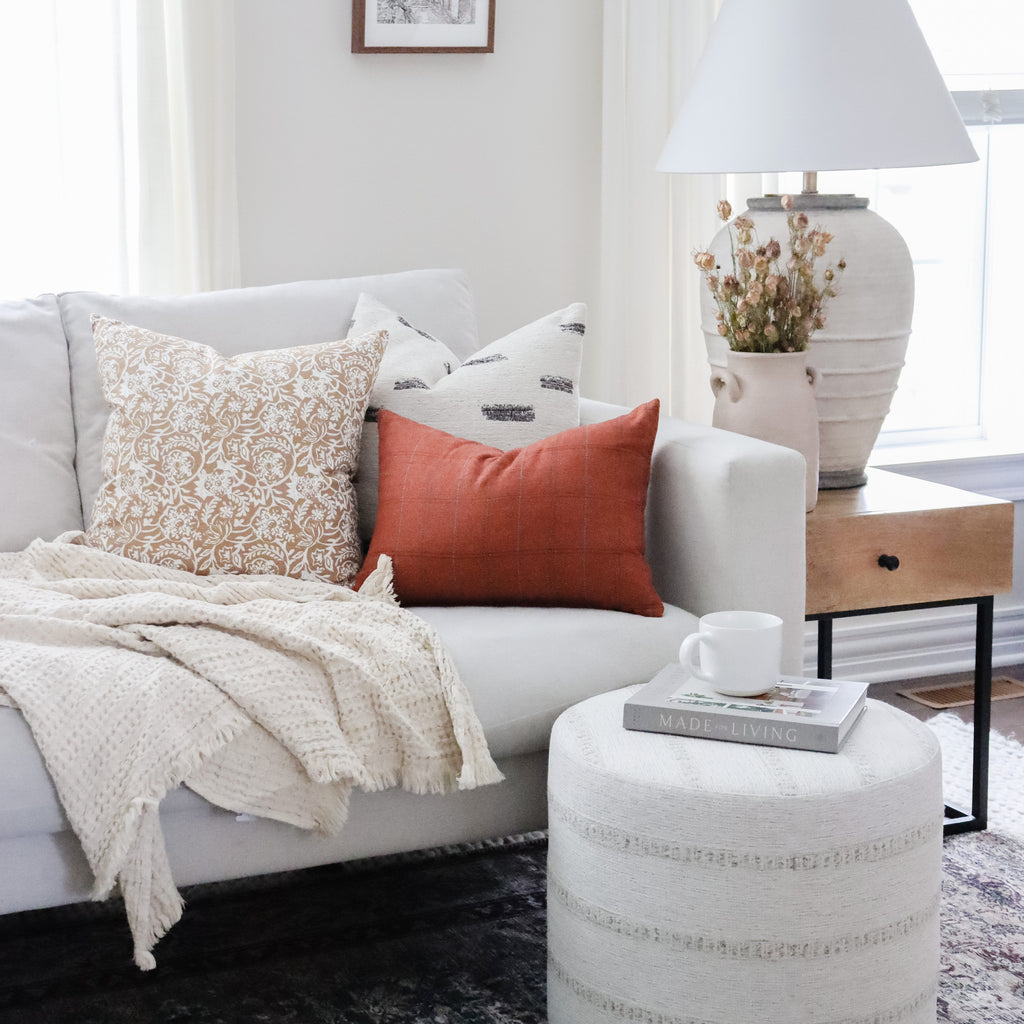 Design Tips: The Easiest Way To Pair Pillows