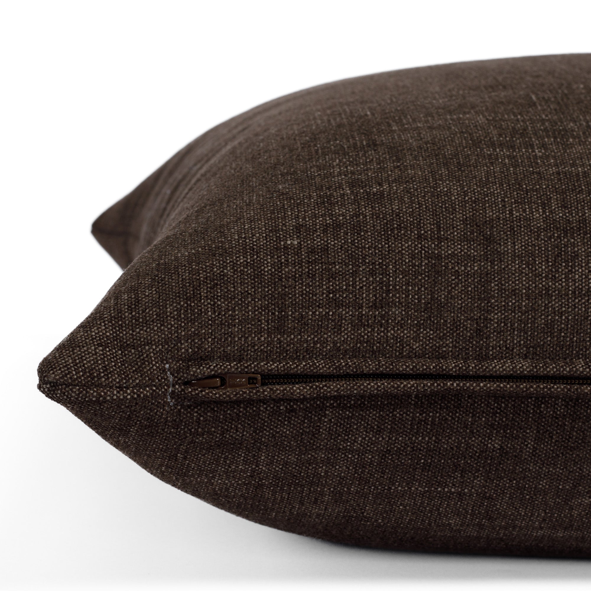 Bedford 22x22 Pillow, Coffee – Tonic Living