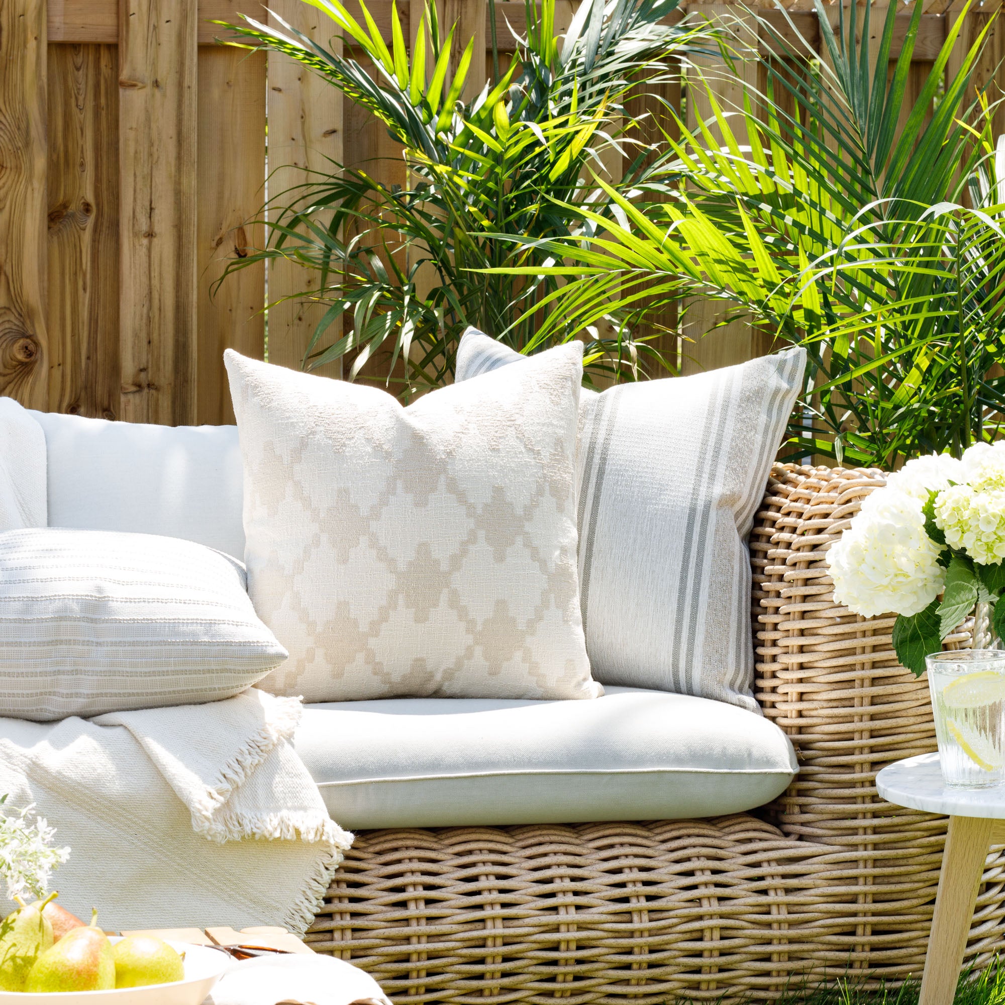 Fez 20x20 Indoor Outdoor Pillow Toasted Coconut With Insert