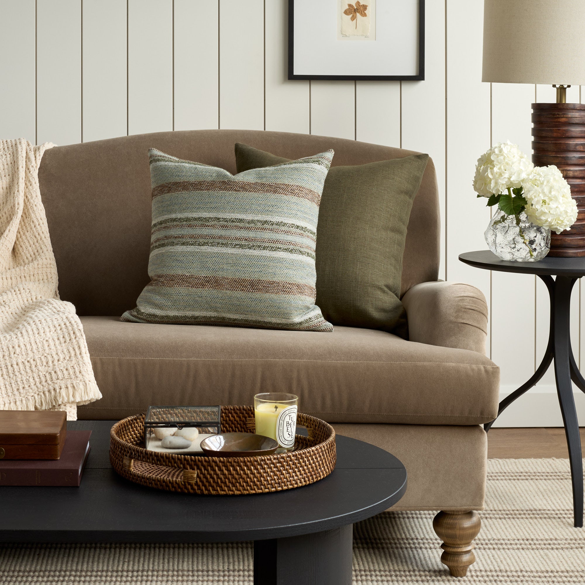 Lincoln 22x22 Pillow, Moss – Tonic Living