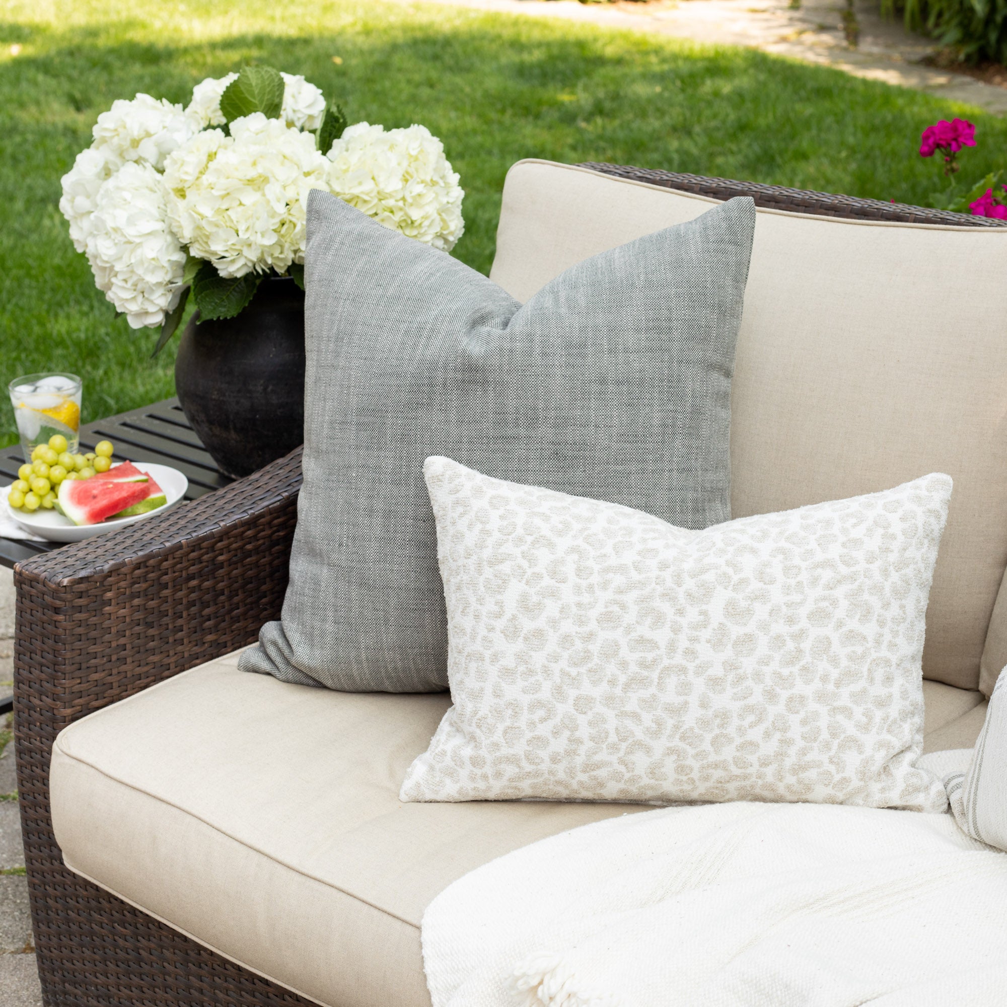 Ryder 22x22 Indoor Outdoor Pillow Mink