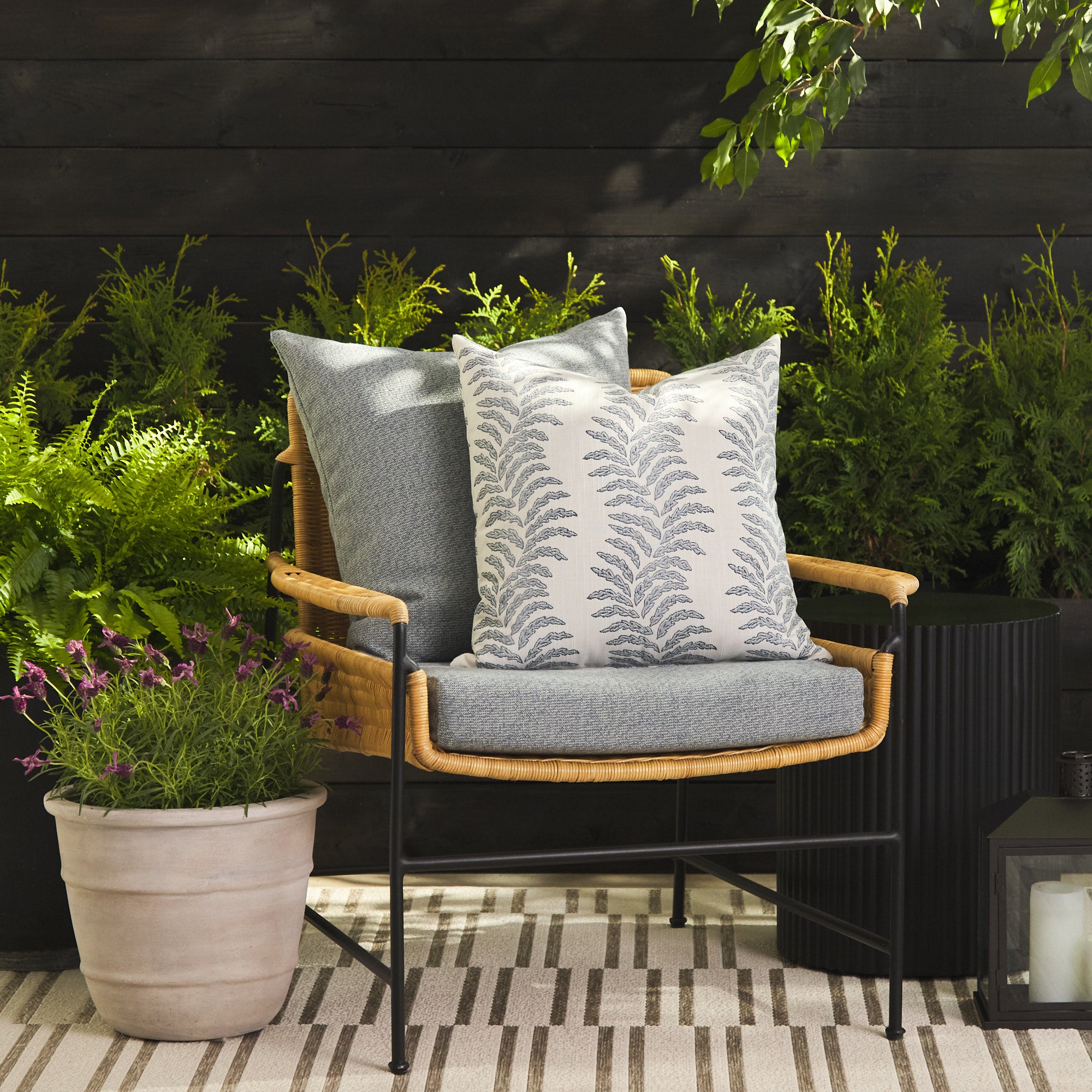 Troy 22x22 Outdoor Pillow, Denim – Tonic Living