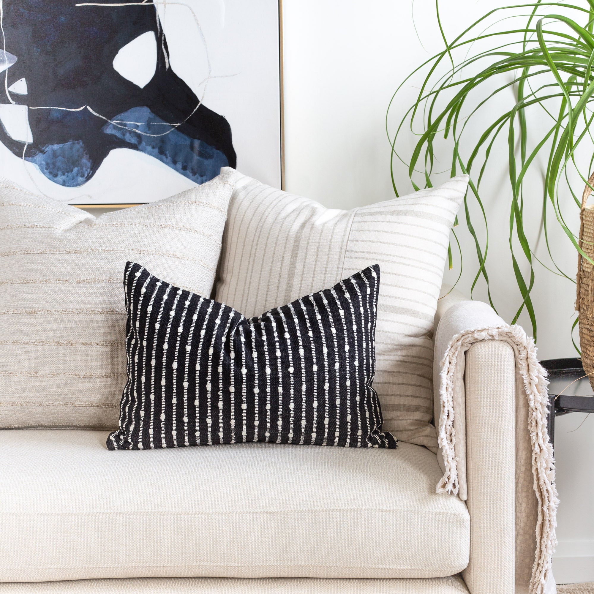 Black throw pillows for couch store
