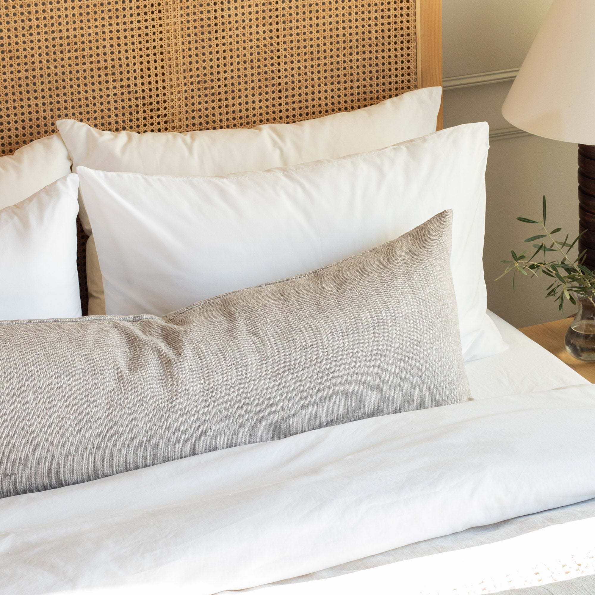 King bed lumbar pillow 2025