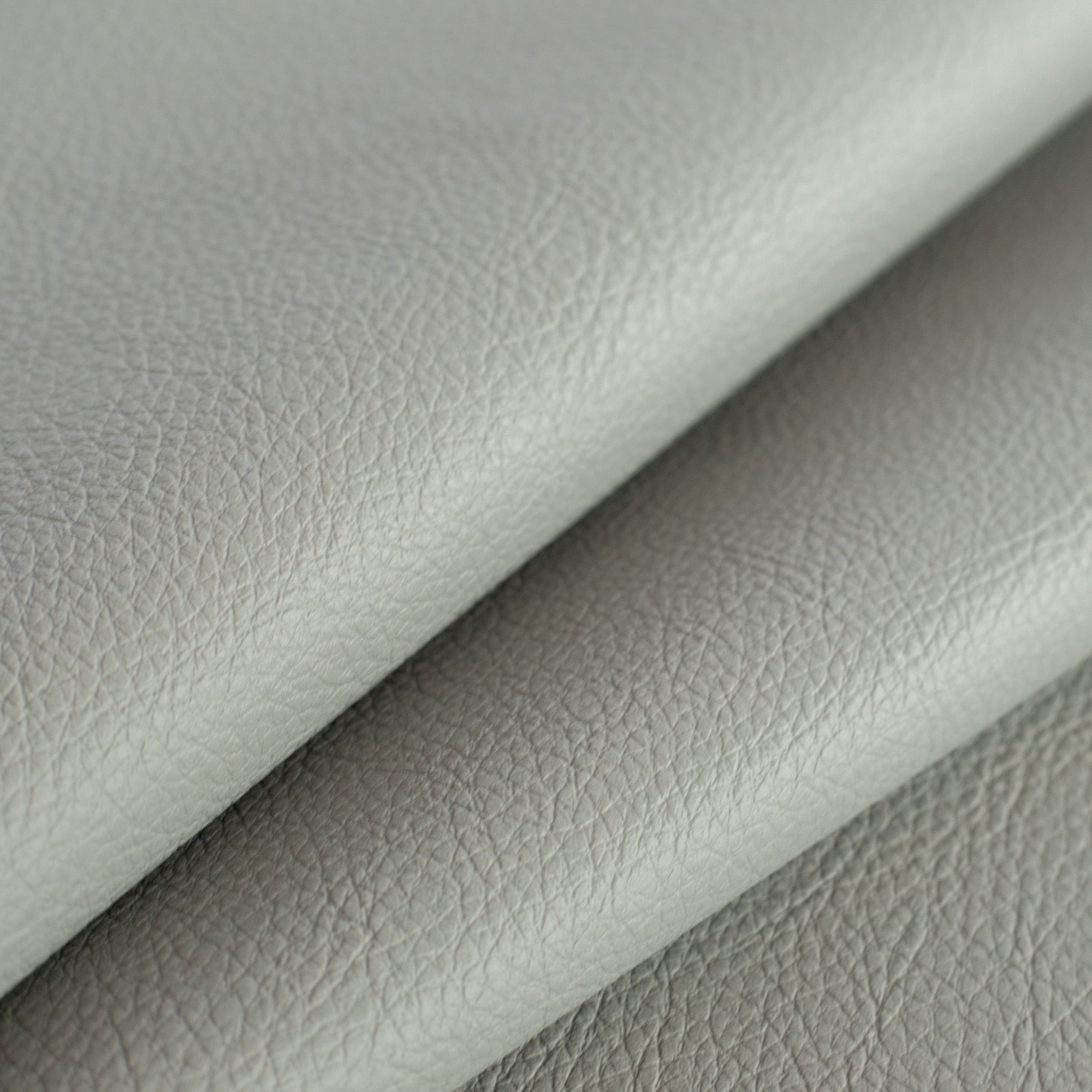 Sloane Faux Leather Pebble Yard